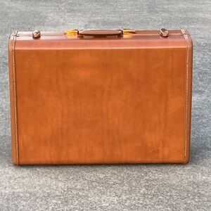 Vintage (40’s-50’s) Samsonite Suitcase